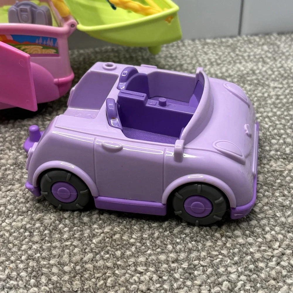 Fisher-Price little people